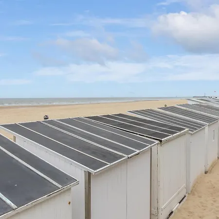 Lecomte - Beachfront Seaview 196 * Ostend