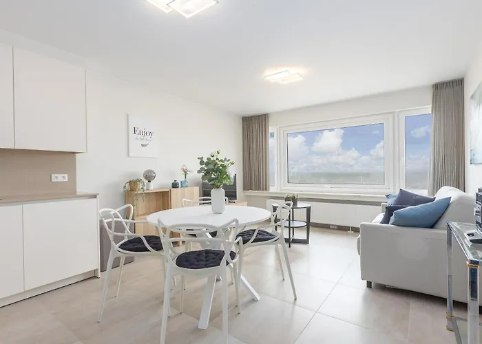 Apartment Lecomte - Beachfront Seaview 196 Ostend