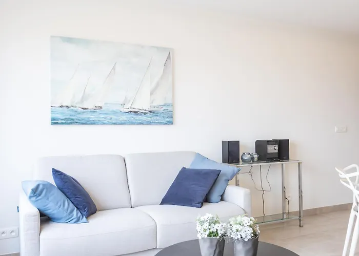 Apartment Lecomte - Beachfront Seaview 196 *