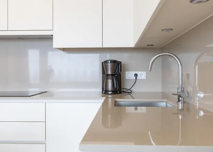 Lecomte - Beachfront Seaview 196 Apartment *