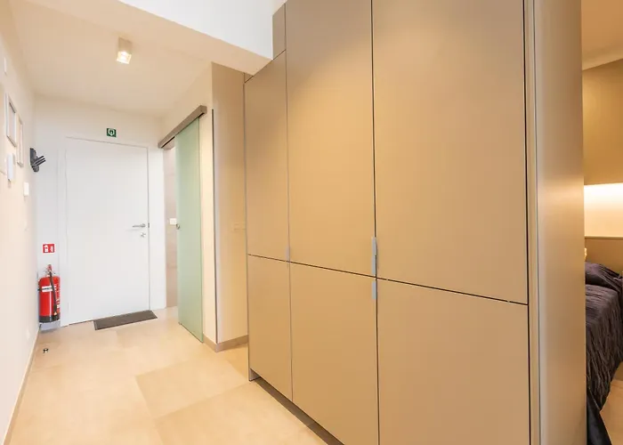 Lecomte - Beachfront Seaview 196 Ostend